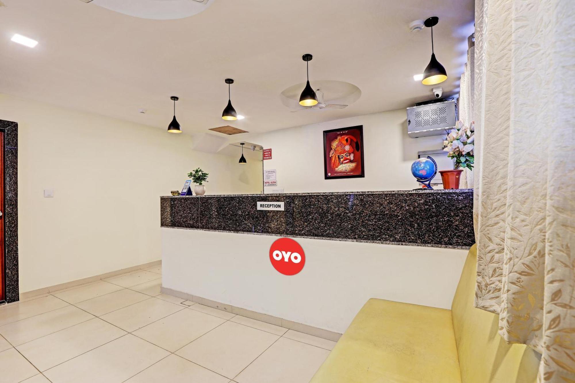 Hotel O Alexa Ahmedabad Eksteriør billede